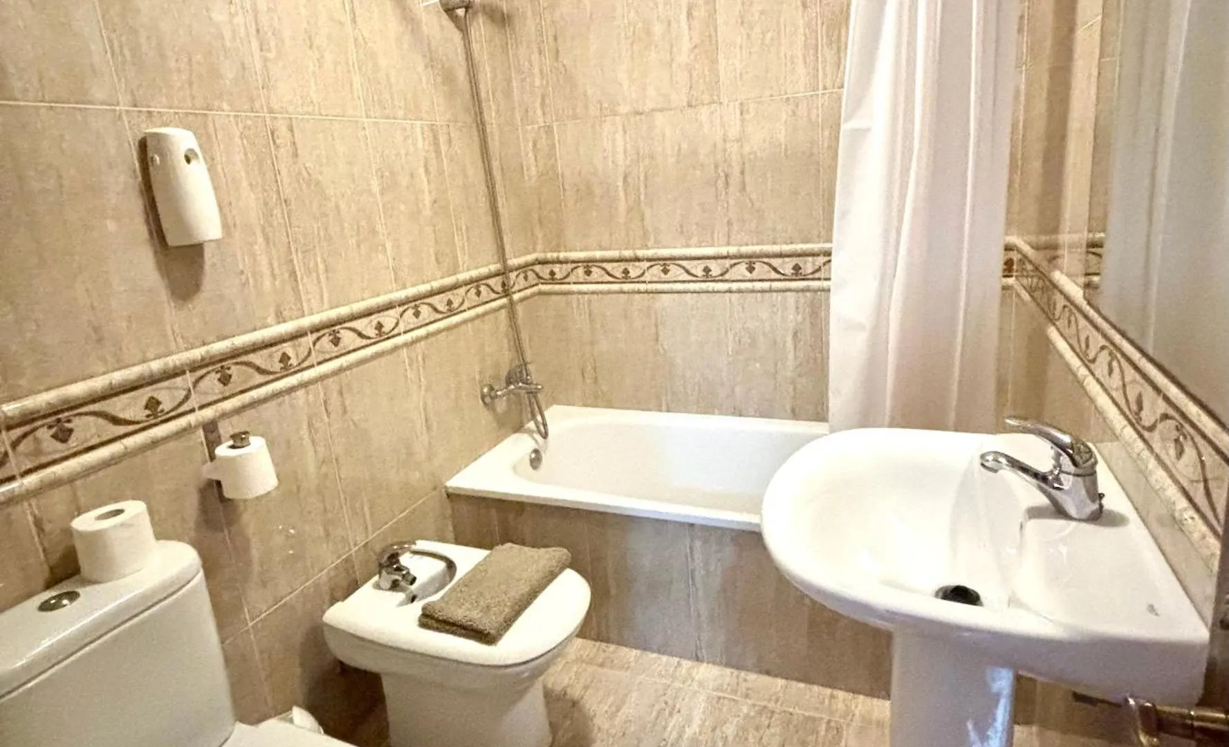 Apartamento Feduchy 10 Min De La Playa 2 Banos Cádiz 0*,