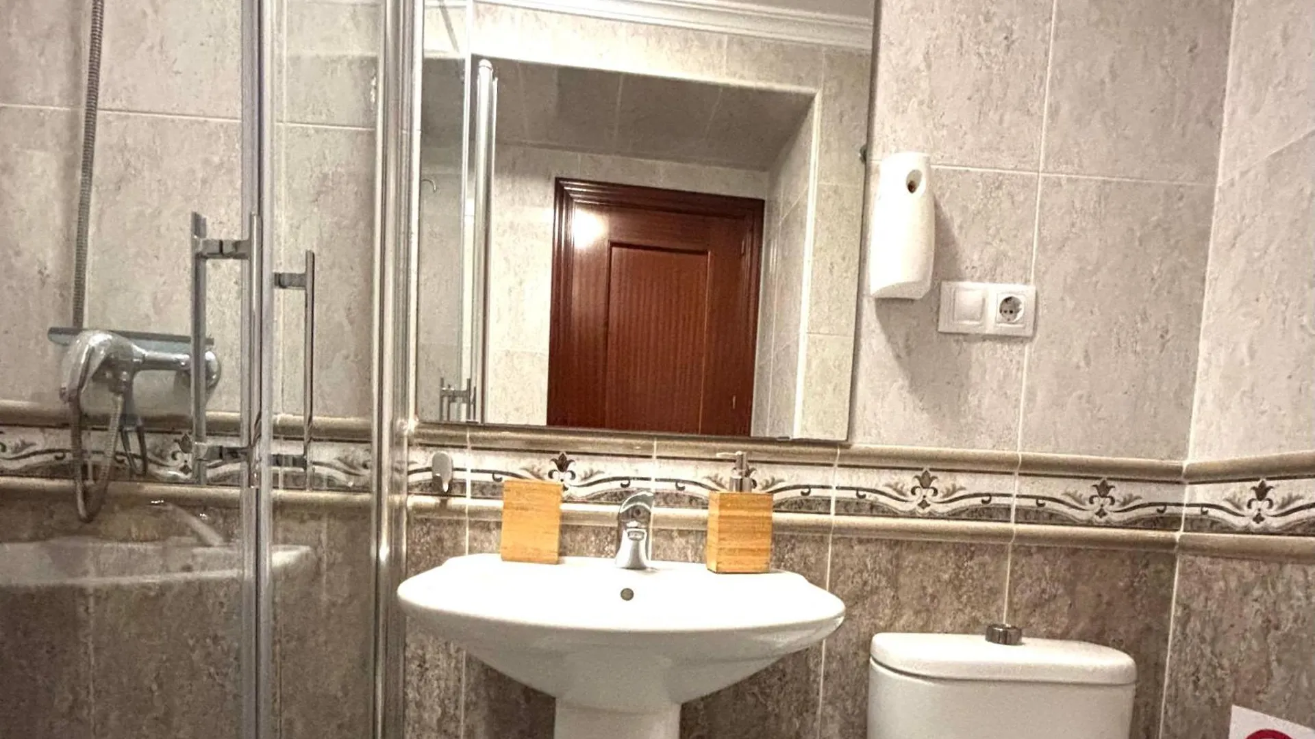 Apartamento Feduchy 10 Min De La Playa 2 Banos Cádiz Spanien