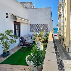 Gatu Premium Atico Caleta , Preferente Mayores De 25 Anos Y Familias Apartamento